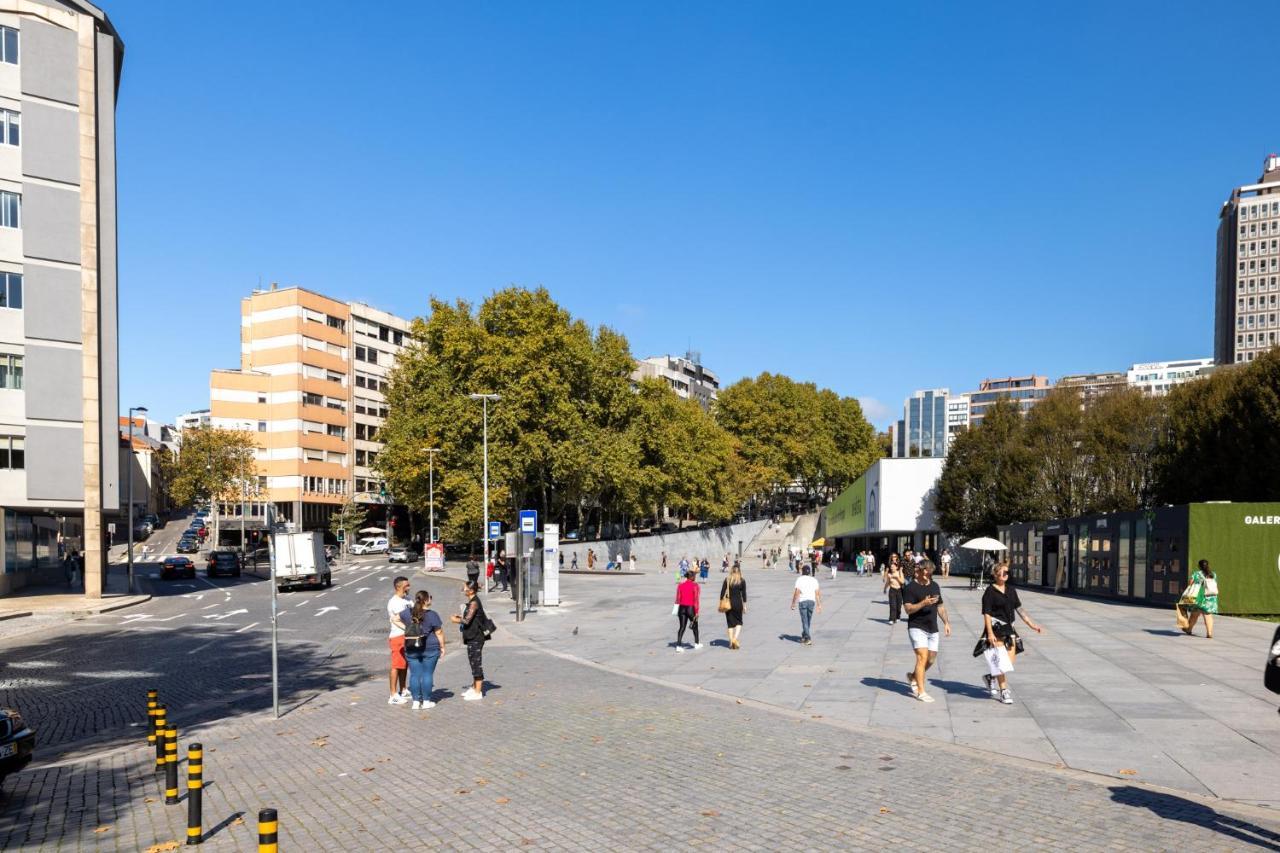 Downtown 2 Minutes By Walk To Center And Metro-Direct To Airpot T4 Lägenhet OOporto Exteriör bild